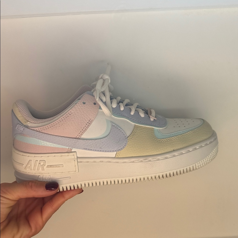 Nike Pastel Multicolor Sneakers